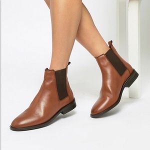 🍂 ASOS Brown Leather Chelsea Boots